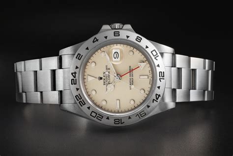 Rolex explorer dial design